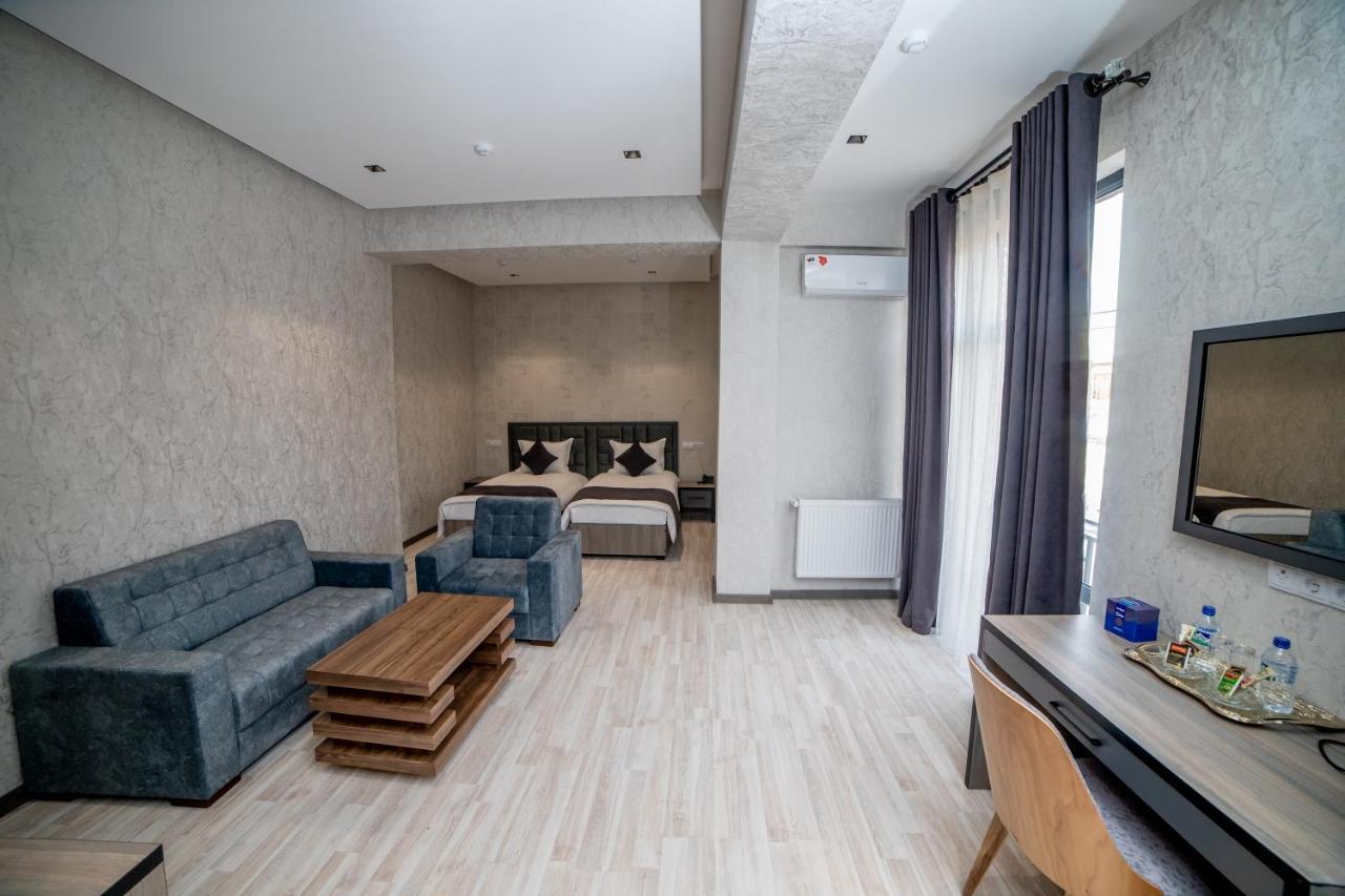 Hotel New York طشقند المظهر الخارجي الصورة