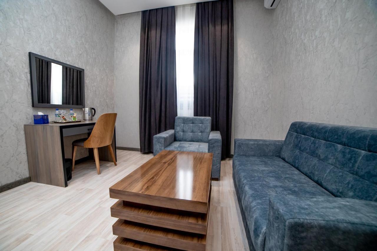 Hotel New York طشقند المظهر الخارجي الصورة