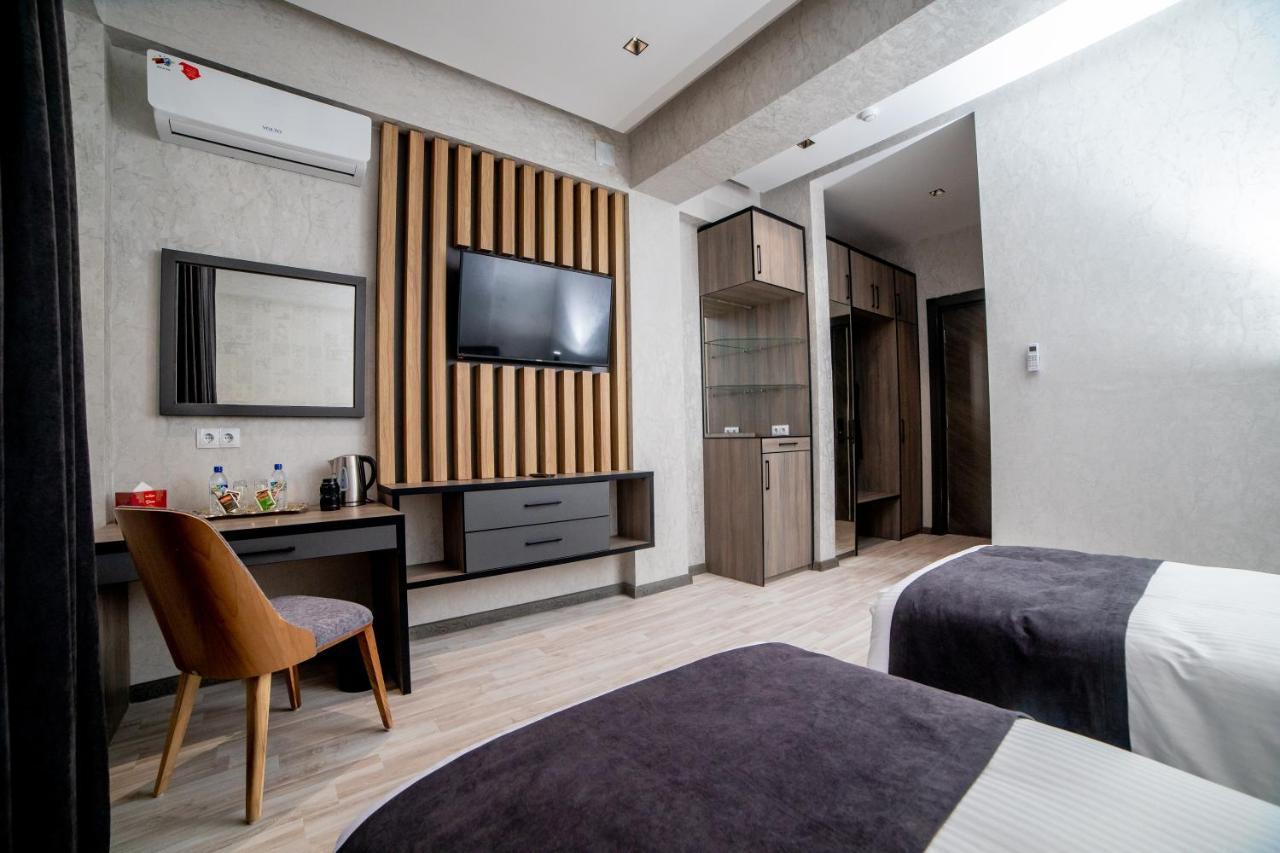 Hotel New York طشقند المظهر الخارجي الصورة