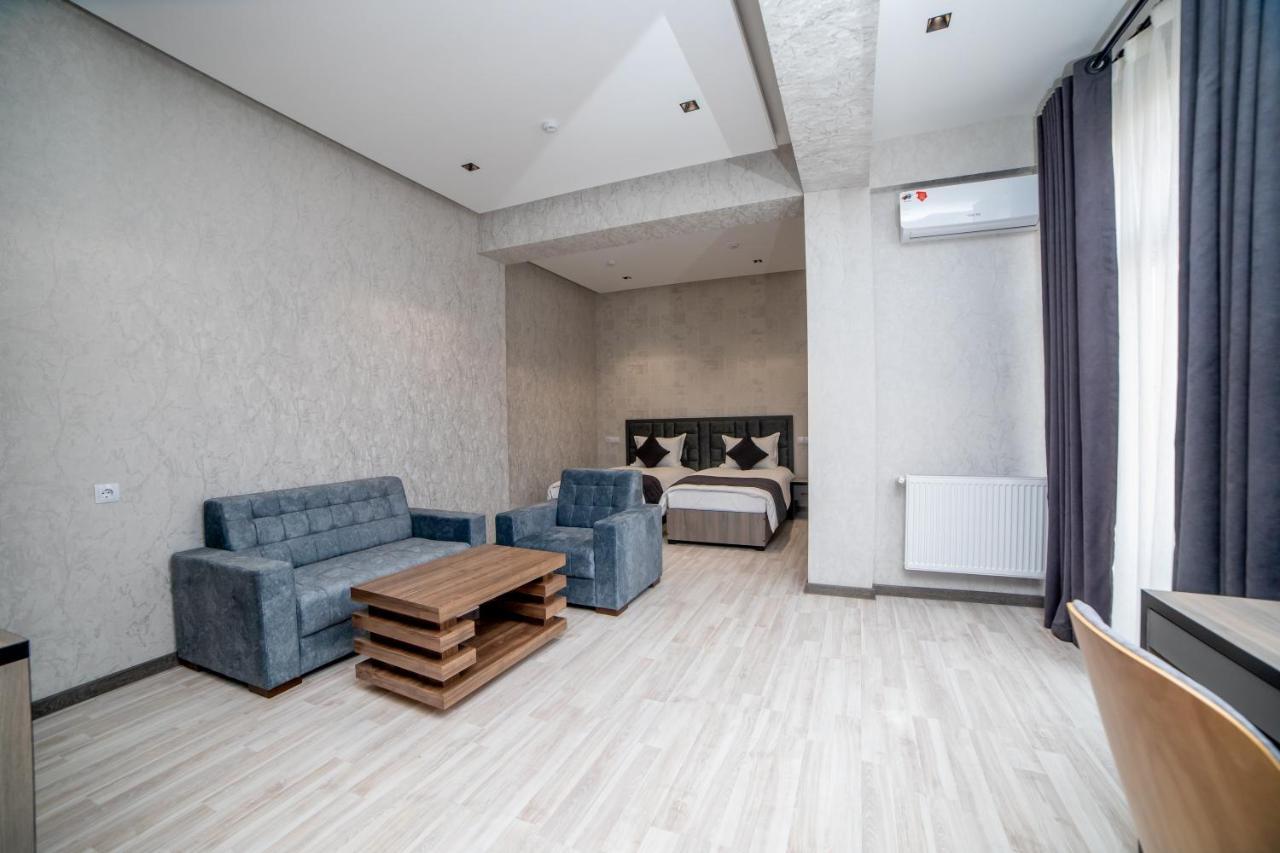 Hotel New York طشقند المظهر الخارجي الصورة