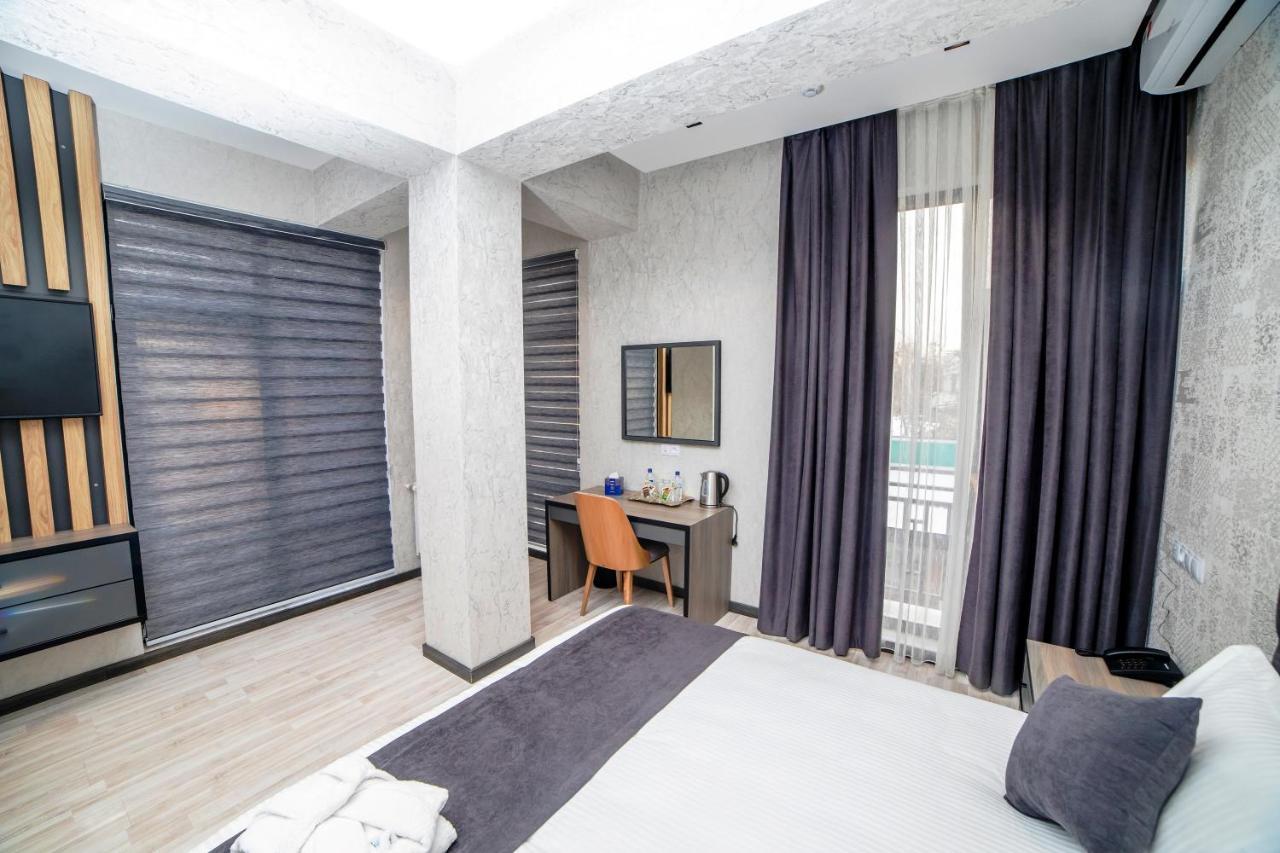 Hotel New York طشقند المظهر الخارجي الصورة